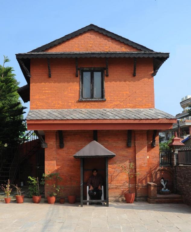 Sampada Inn Pokhara Exterior photo